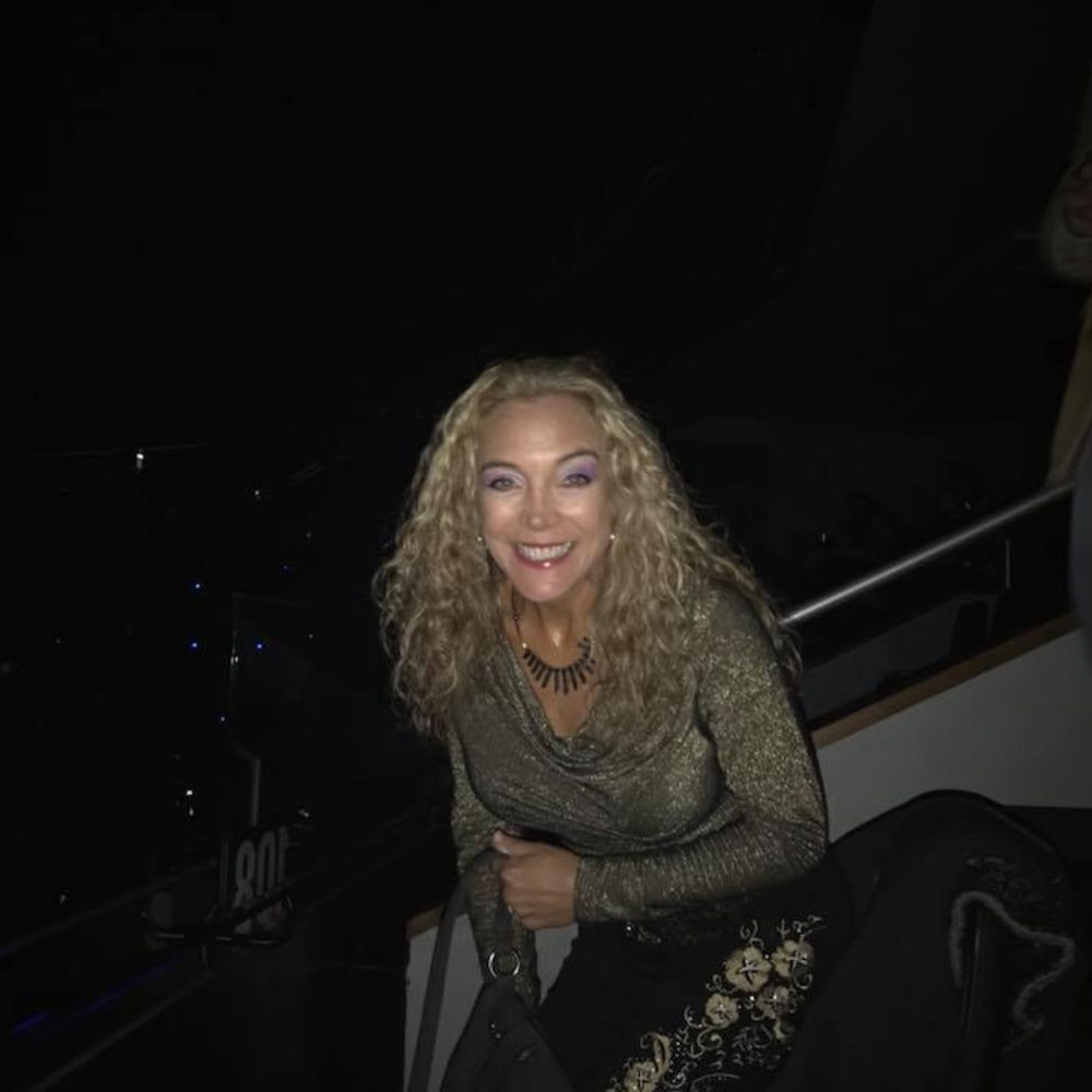 Meet your Posher, Lisa